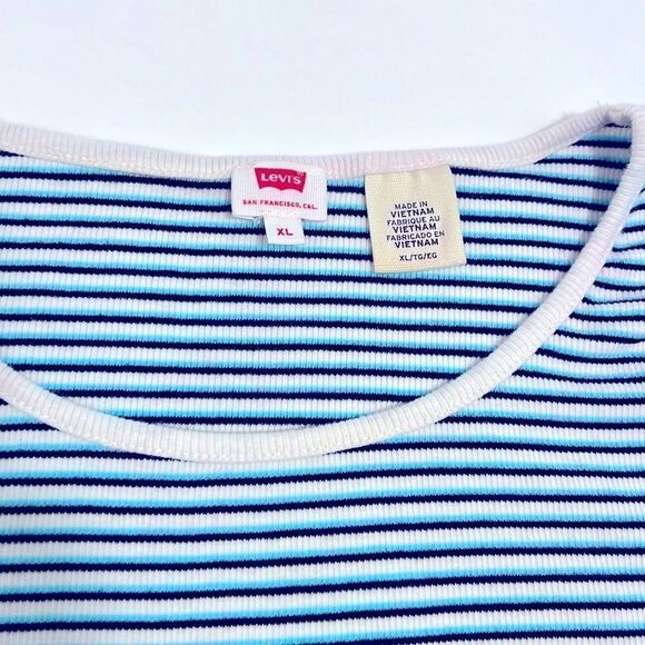 Levi’s Striped Shirt  - Picture 4 of 6